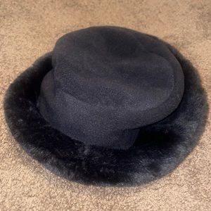 Black Furry Rimmed Bucket Hat